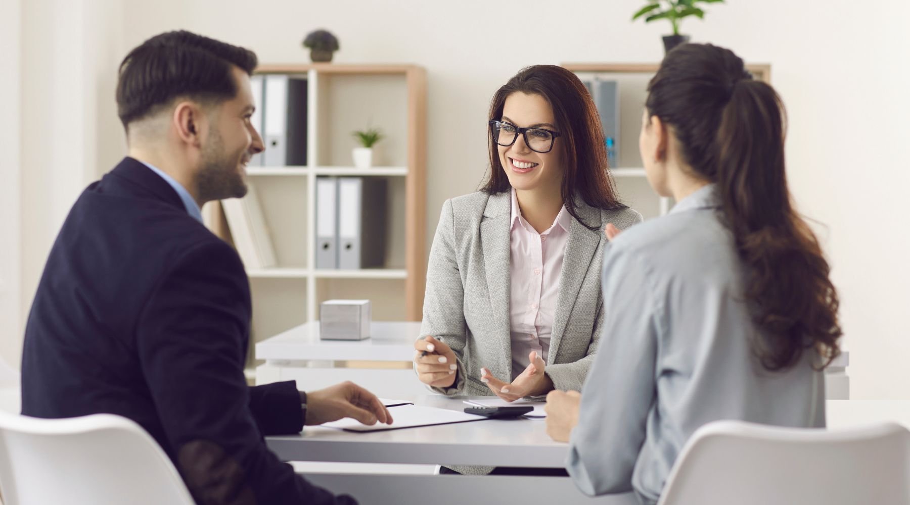 3 reasons you should consult an expert before refinancing
