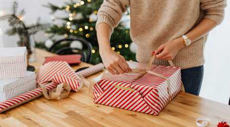 Re-giftmas: Aussies passed on $1.3 billion worth of presents from last Christmas