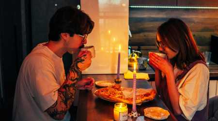 From romance to receipts: Aussies rethink first date expectations