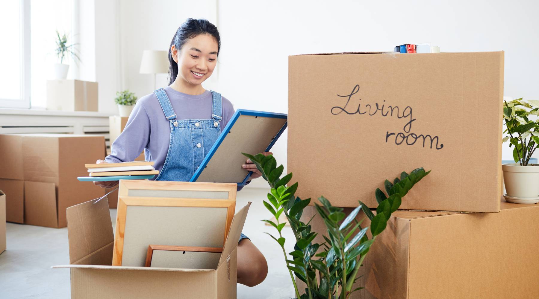 Buying solo? Beat the house buying crisis with these 4 hot tips