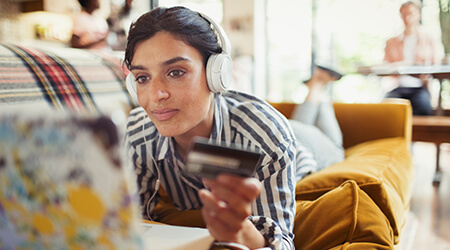 Best Interest-Bearing Checking Accounts for 2026