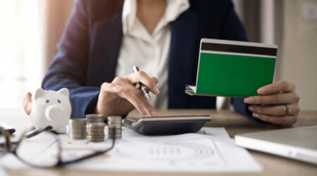 How do business loans work?