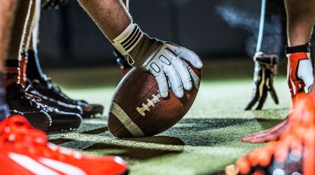 How to buy football stocks