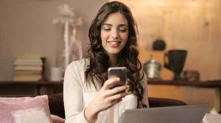 Choosing dollar-cost averaging or lump-sum investing