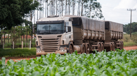 How to invest in commodities in Canada
