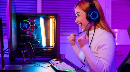 How to earn money playing games