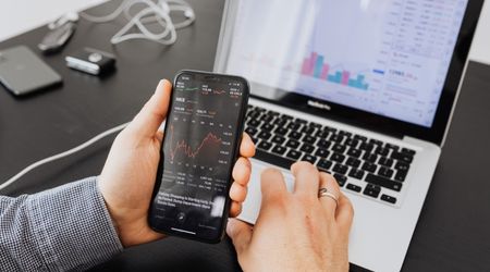 What are the best AI trading bots in Canada?